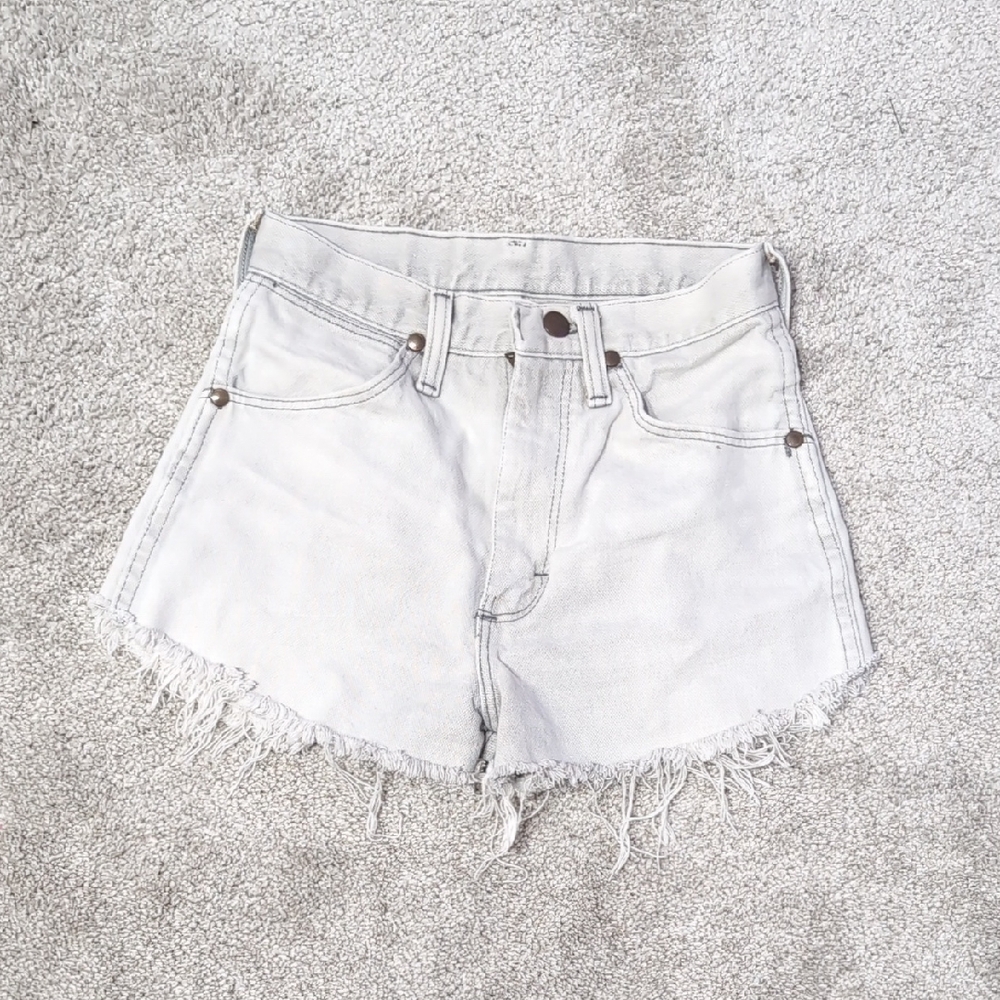 Wrangler High Waist Light Gray Denim Shorts